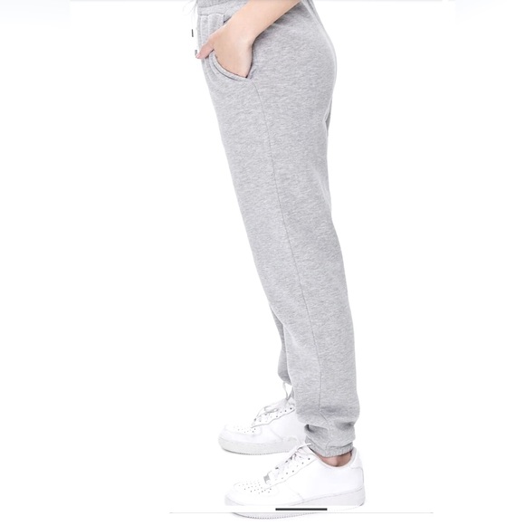 Light grey sweat pants - Picture 2 of 3